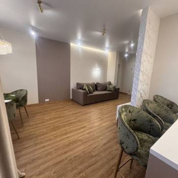 Сдается Многокомнатная квартира, 85 м²