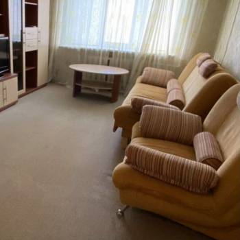 Сдается Многокомнатная квартира, 64 м²