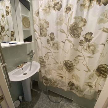 Сдается Многокомнатная квартира, 64 м²