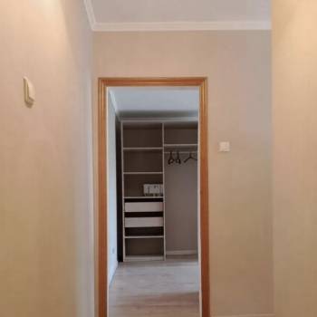 Продается 1-комнатная квартира, 35 м²