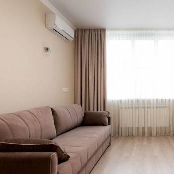 Продается 1-комнатная квартира, 43 м²