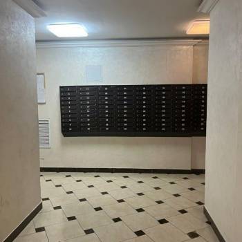 Продается 1-комнатная квартира, 43 м²