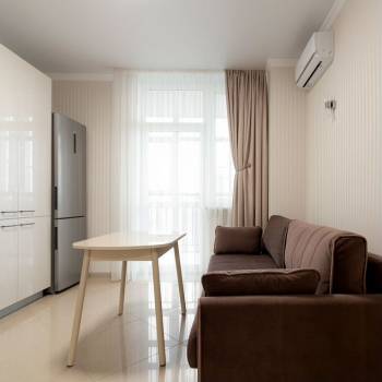 Продается 1-комнатная квартира, 43 м²