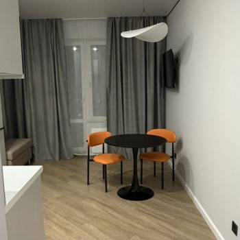 Продается 1-комнатная квартира, 38 м²