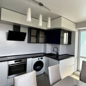 Продается 2-х комнатная квартира, 59 м²