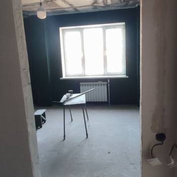 Продается 1-комнатная квартира, 42,5 м²