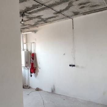 Продается 1-комнатная квартира, 42,5 м²
