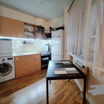 Продается 1-комнатная квартира, 33 м²