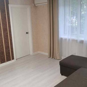 Сдается Многокомнатная квартира, 50 м²