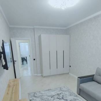 Сдается 1-комнатная квартира, 39 м²