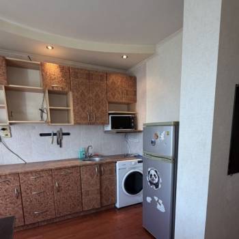 Сдается 1-комнатная квартира, 38 м²
