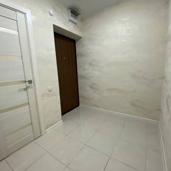 Продается 1-комнатная квартира, 43 м²