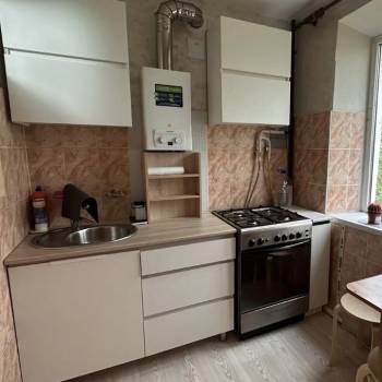 Сдается Многокомнатная квартира, 64 м²