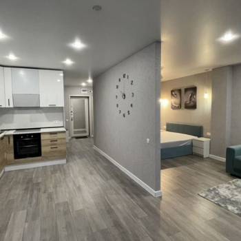 Сдается 1-комнатная квартира, 55 м²