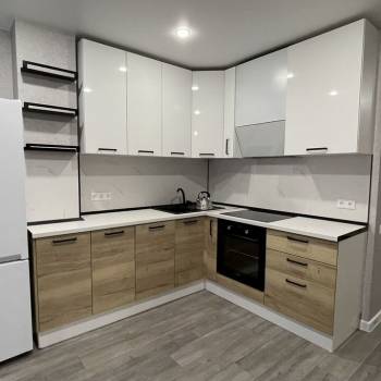 Сдается 1-комнатная квартира, 55 м²