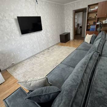 Продается 1-комнатная квартира, 64,6 м²