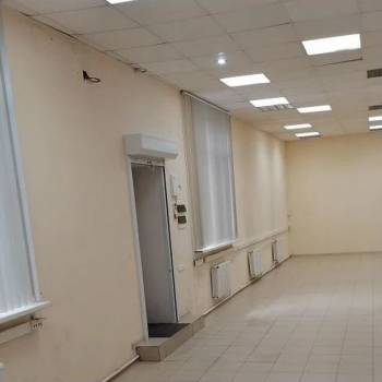 Сдается Нежилое помещение, 312 м²