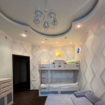 Продается Многокомнатная квартира, 157 м²