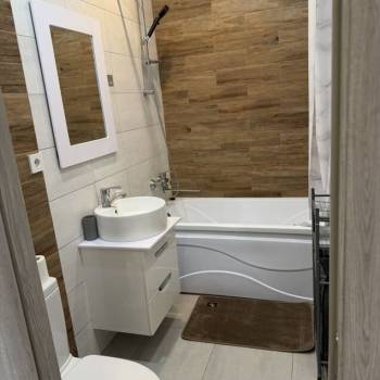 Сдается 2-х комнатная квартира, 42 м²