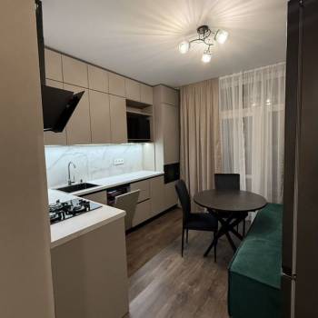 Сдается 1-комнатная квартира, 39 м²
