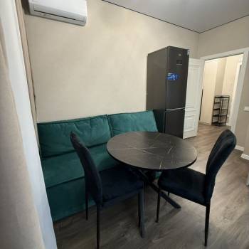 Сдается 1-комнатная квартира, 39 м²