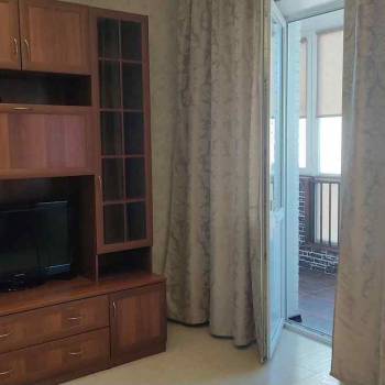 Сдается 1-комнатная квартира, 44 м²