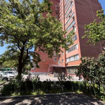 Сдается 1-комнатная квартира, 40 м²