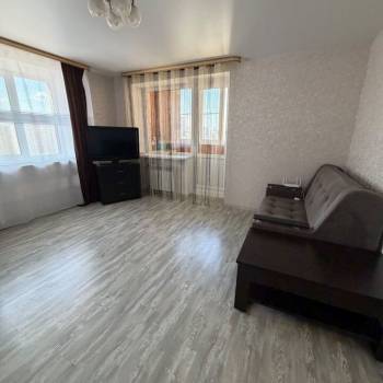 Сдается 1-комнатная квартира, 40 м²