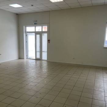 Сдается Нежилое помещение, 72 м²