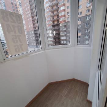 Продается 1-комнатная квартира, 37 м²