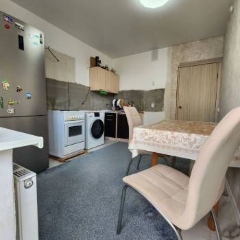 Продается 2-х комнатная квартира, 54 м²