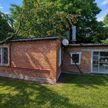Продается Дом, 180 м²