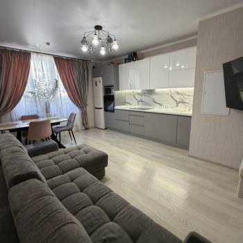 Продается 3-х комнатная квартира, 58 м²