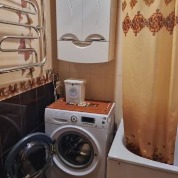 Сдается Многокомнатная квартира, 64 м²