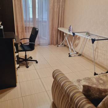 Сдается Многокомнатная квартира, 64 м²