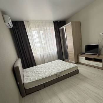 Сдается 1-комнатная квартира, 39 м²