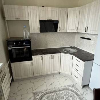 Продается 1-комнатная квартира, 38 м²