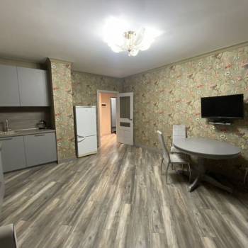 Сдается 2-х комнатная квартира, 42 м²