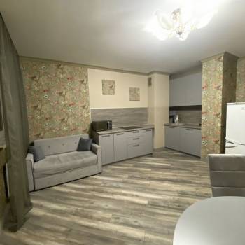 Сдается 2-х комнатная квартира, 42 м²
