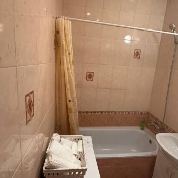 Сдается Многокомнатная квартира, 33 м²