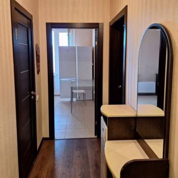 Сдается 1-комнатная квартира, 41 м²