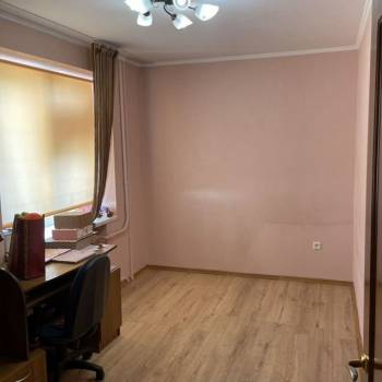 Продается 3-х комнатная квартира, 80 м²