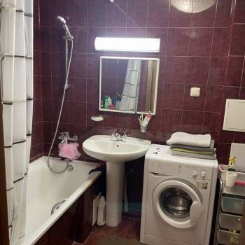 Продается 3-х комнатная квартира, 80 м²