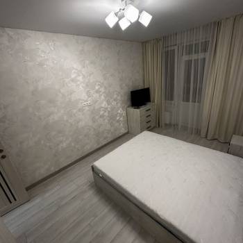 Сдается 1-комнатная квартира, 48 м²
