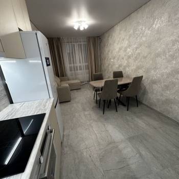 Сдается 1-комнатная квартира, 48 м²