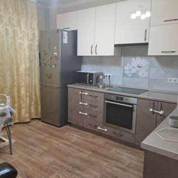 Продается 1-комнатная квартира, 44,4 м²
