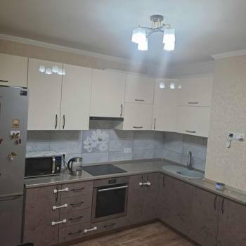 Продается 1-комнатная квартира, 44,4 м²