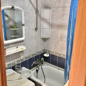 Сдается Многокомнатная квартира, 57 м²