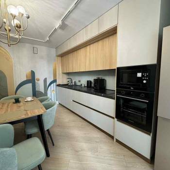 Сдается 1-комнатная квартира, 43 м²