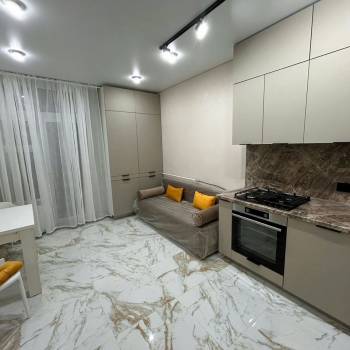 Продается 1-комнатная квартира, 36 м²